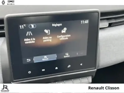 Photo 13 Renault Clio  1.6 E-Tech 145ch full hybrid Evolution - 24