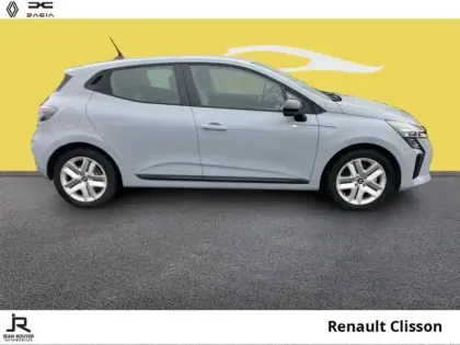 Photo 5 Renault Clio  1.6 E-Tech 145ch full hybrid Evolution - 24