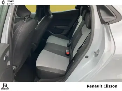 Photo 8 Renault Clio  1.6 E-Tech 145ch full hybrid Evolution - 24