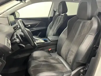 Photo 10 Peugeot 3008  1.2 PureTech 130ch S&S Crossway EAT8