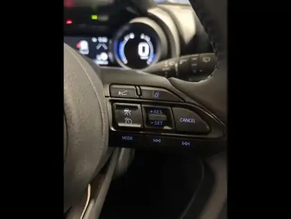 Photo 6 Toyota Yaris  Cross 116h Dynamic Business + Programme Beyond Zero Academy MY22