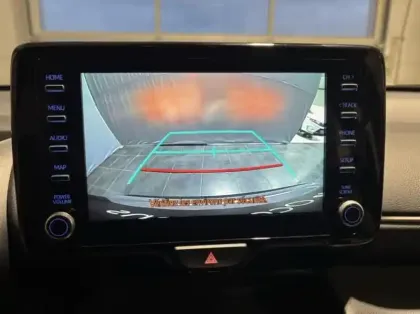 Photo 9 Toyota Yaris  Cross 116h Dynamic Business + Programme Beyond Zero Academy MY22