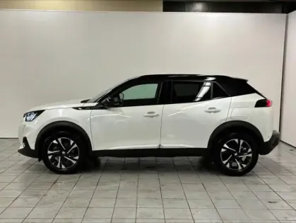 Photo 5 Peugeot 2008  1.5 BlueHDi 110ch S&S GT