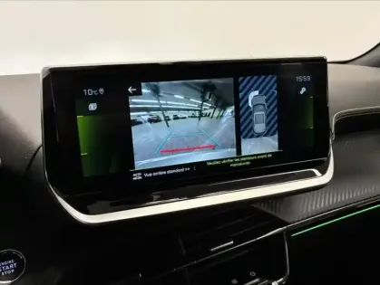 Photo 14 Peugeot 2008  1.5 BlueHDi 110ch S&S GT