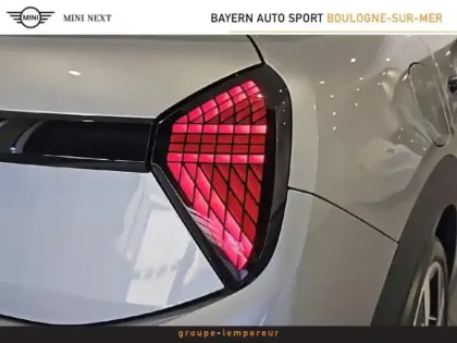 Photo 7 Mini Cooper  5 Portes C 156ch Classic DKG7