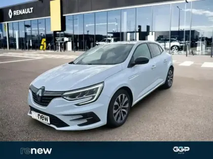 Photo Renault Megane Iv Berline Tce 140 Edc Techno