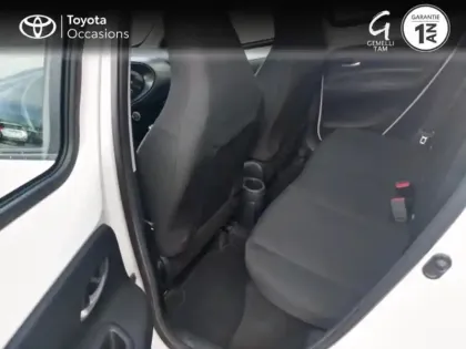 Photo 11 Toyota Aygo  X 1.0 VVT-i 72ch Dynamic