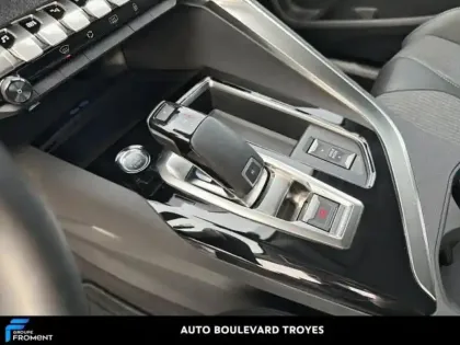 Photo 13 Peugeot 3008  1.5 BlueHDi 130ch S&S Allure Pack EAT8