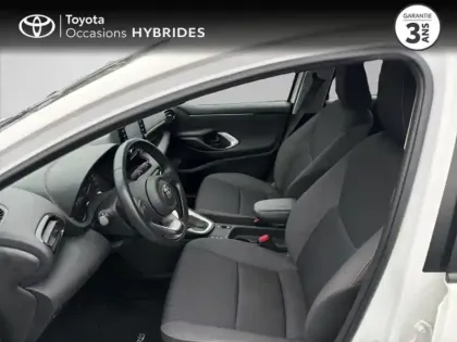 Photo 10 Toyota Yaris  116h Dynamic 5p MY22