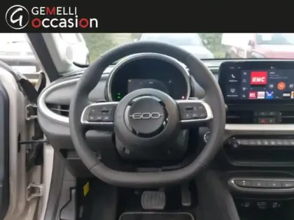 Photo 9 Fiat 600  1.2 Hybrid 136ch Pack Confort DCT6