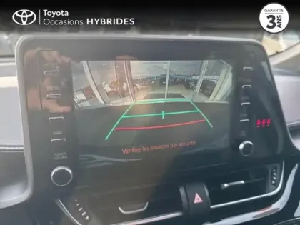 Photo 14 Toyota C-HR  1.8 Hybride 122ch Dynamic E-CVT