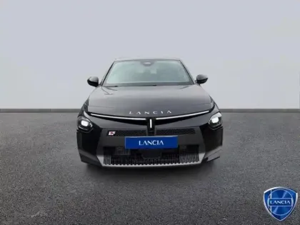 Photo 31 Lancia Ypsilon  1.2 Ibrida 110ch HF Line eDCT6