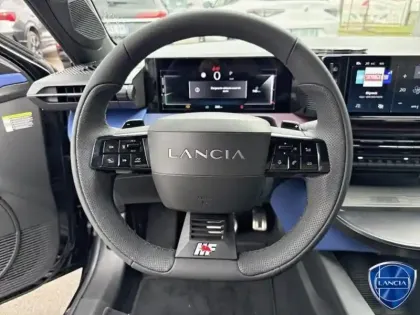 Photo 43 Lancia Ypsilon  1.2 Ibrida 110ch HF Line eDCT6