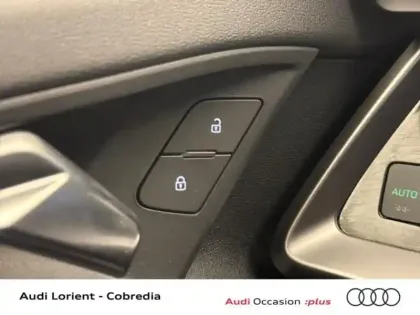 Photo 12 Audi A3  Sportback 35 TFSI 150ch S line S tronic 7