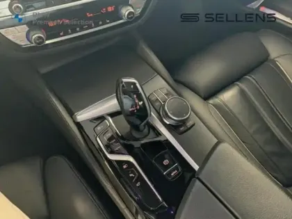 Photo 10 BMW Serie 5 Série 5 Touring 530eA 292ch M Sport Steptronic 10cv