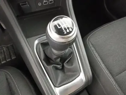 Photo 12 Renault Captur  1.0 TCe 90ch Evolution