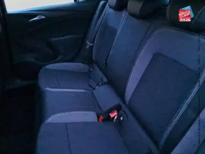 Photo 10 Opel Astra  1.2 Turbo 110ch Elegance Business 6cv