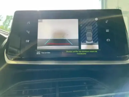 Photo 13 Peugeot 2008  1.2 PureTech 100ch S&S Allure Pack