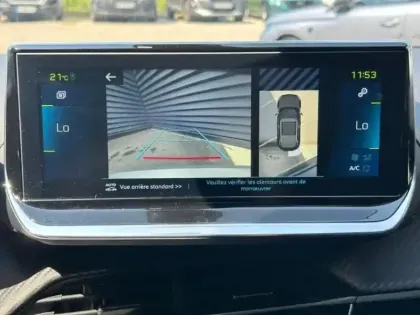 Photo 14 Peugeot 2008  e- 136ch Allure