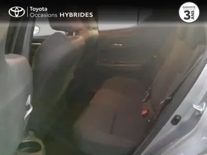 Photo 11 Toyota C-HR  122h Design 2WD E-CVT RC18