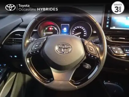 Photo 8 Toyota C-HR  122h Design 2WD E-CVT RC18