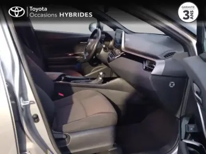 Photo 5 Toyota C-HR  122h Design 2WD E-CVT RC18