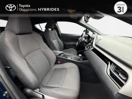 Photo 5 Toyota C-HR  1.8 Hybride 122ch Dynamic Ultimate E-CVT