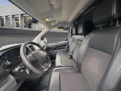 Photo 8 Citroën Jumpy  Fg M 2.0 BlueHDi 145ch S&S Club