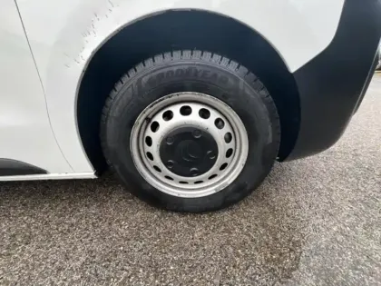 Photo 10 Citroën Jumpy  Fg M 2.0 BlueHDi 145ch S&S Club