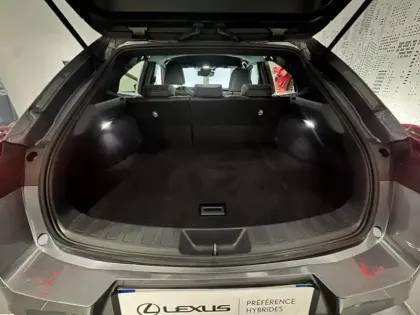 Photo 8 Lexus UX  250h 2WD Pack Business MY20