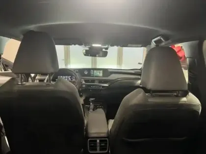 Photo 9 Lexus UX  250h 2WD Pack Business MY20