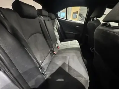 Photo 7 Lexus UX  250h 2WD Pack Business MY20