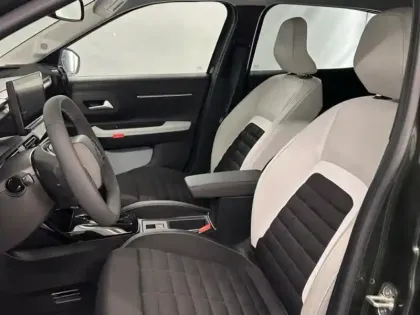 Photo 7 Citroën C3 Aircross  1.2 Hybride 145ch MAX