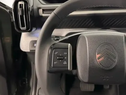 Photo 12 Citroën C3 Aircross  1.2 Hybride 145ch MAX