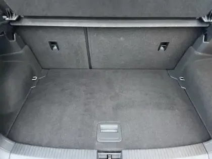 Photo 6 Volkswagen T-cross  1.0 TSI 110ch R-Line Tech DSG7