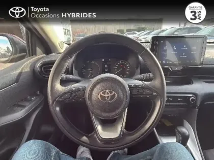 Photo 8 Toyota Yaris  116h Dynamic 5p MC24
