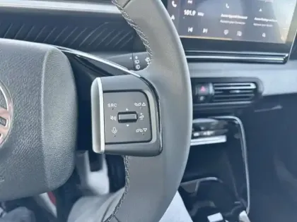 Photo 12 Citroën C3 Aircross  1.2 Hybride 145ch MAX