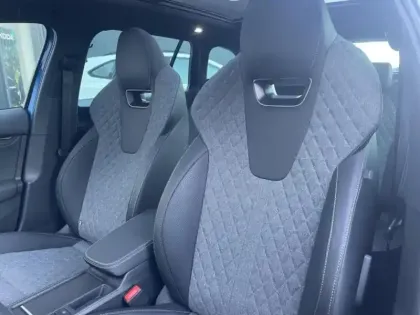 Photo 9 Skoda Octavia  Combi 2.0 TDI SCR 150ch Sportline DSG7