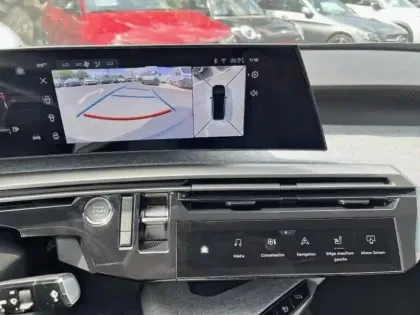 Photo 11 Peugeot 3008  1.2 Hybrid 145ch Allure e-DCS6