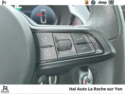 Photo 14 Alfa Romeo Tonale  1.5 Hybrid 160ch Edizione Speciale TCT