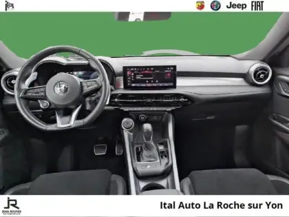 Photo 7 Alfa Romeo Tonale  1.5 Hybrid 160ch Edizione Speciale TCT