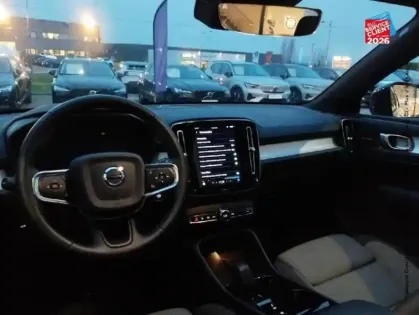 Photo 14 Volvo Xc40  B3 163ch Plus DCT 7