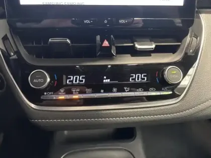 Photo 11 Toyota Corolla  1.8 140ch Dynamic MY24