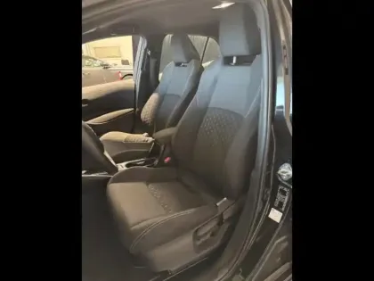 Photo 14 Toyota Corolla  1.8 140ch Dynamic MY24