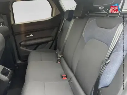 Photo 10 Dacia Duster  1.6 hybrid 140ch Journey