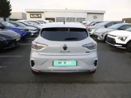 Photo 5 Renault Clio  1.6 E-Tech 145ch full hybrid esprit Alpine