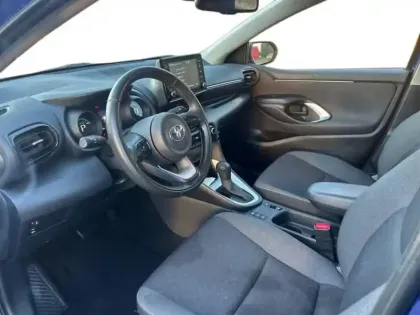Photo 8 Toyota Yaris  116h Design 5p MY22