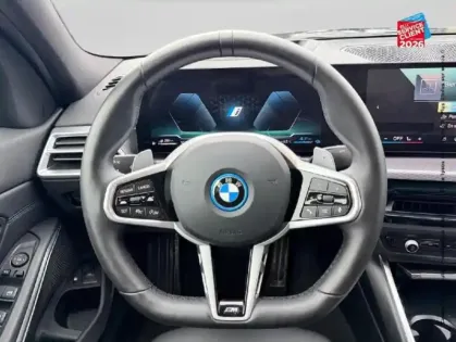 Photo 11 BMW Serie 3 Série 3 330eA 292ch M Sport