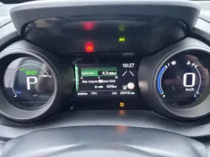 Photo 7 Toyota Yaris  Cross 116h Dynamic Business + Programme Beyond Zero Academy MY22