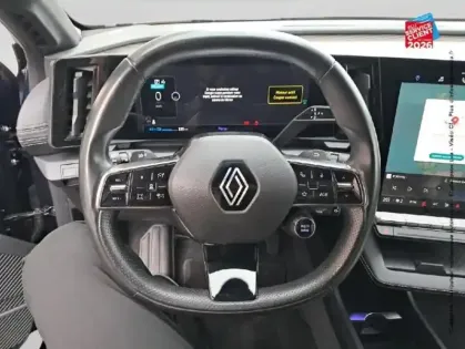 Photo 11 Renault Megane  E-Tech Electric EV60 220ch Iconic super charge